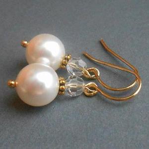 Pearl Earrings In Gold With White Swarovski..